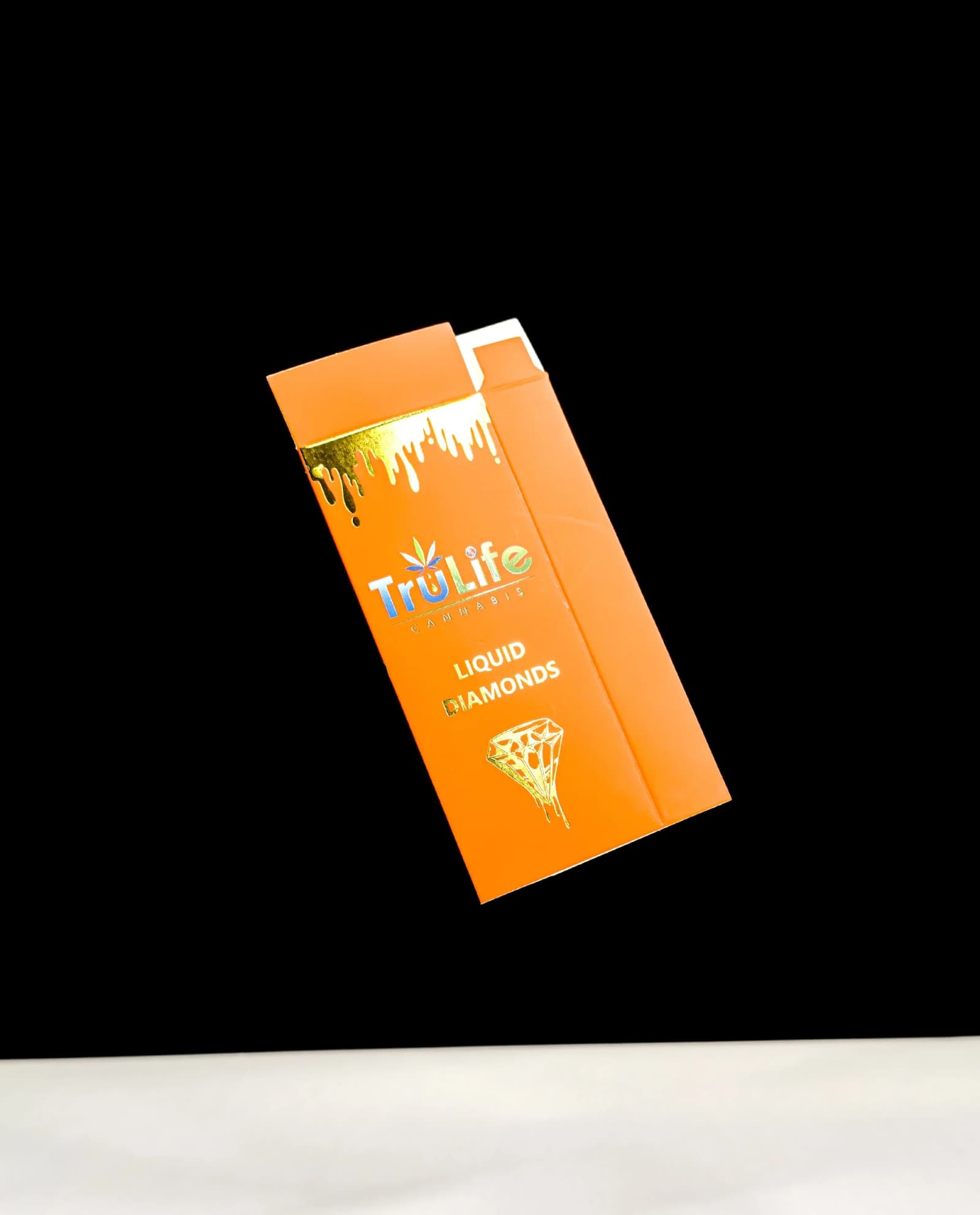 Custom e-cigarette packaging boxes with sleek design