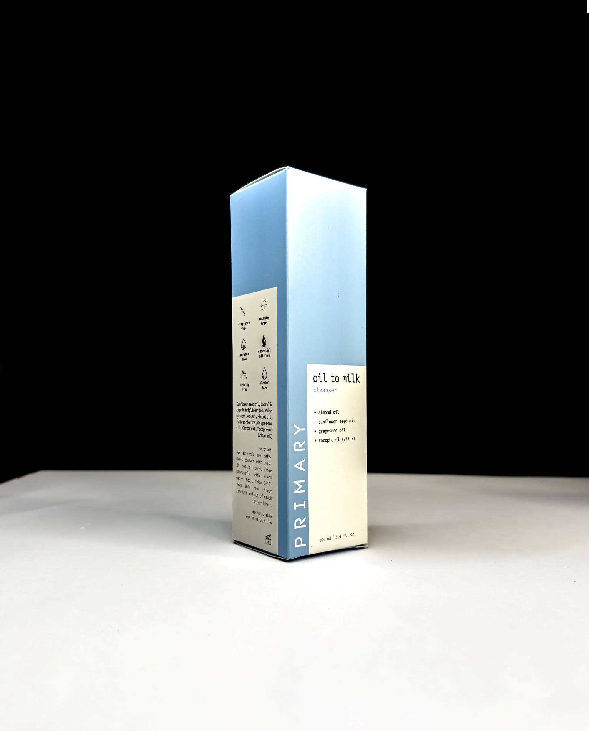 Custom essential oil packaging boxes with secure bottle insert