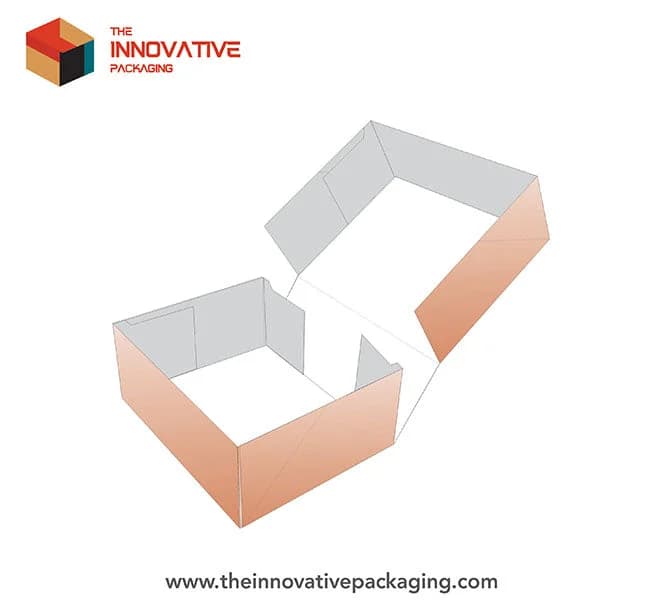 Four corner tray with tuck top closure